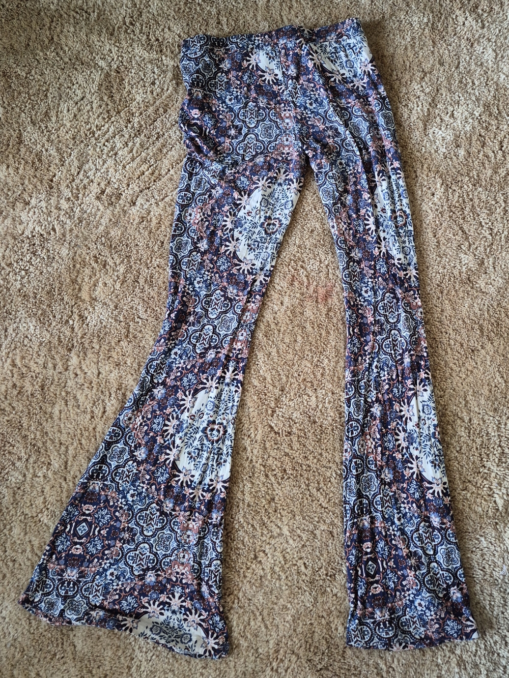 American Eagle Outfitters Boho Blue Floral Flare Pants Size Small